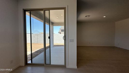 New construction Single-Family house 3411 E Valleyhigh Trail, San Tan Valley, AZ 85143 Marigold Homeplan- photo 15 15