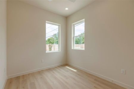 New construction Condo/Apt house 1400 Wooten Dr, Austin, TX 78757 - photo 14 14