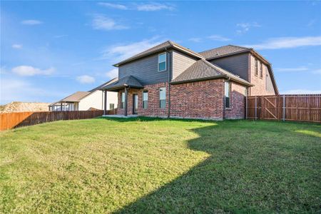 New construction Single-Family house 406 Wilkerson Lane, Justin, TX 76247 The Stanley- photo 22 22