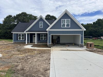 New construction Single-Family house 49 Tanseyleaf Drive, Smithfield, NC 27577 - photo 1 1