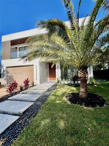 New construction Single-Family house 706 Ne 17Th Way, Fort Lauderdale, FL 33304 - photo 32 32