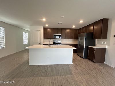 New construction Single-Family house 36517 W San Ildefanso Avenue, Maricopa, AZ 85138 - photo 4 4