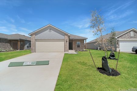 New construction Single-Family house 14603 Butch Cassidy St, Lytle, TX 78052 RC Cypress- photo 0 0