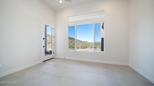 New construction Single-Family house 3625 W Mulholland Drive, Phoenix, AZ 85083 - photo 37 37