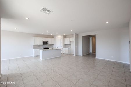 New construction Single-Family house 35685 W La Paz Street, Maricopa, AZ 85138 Plan 6- photo 1 1
