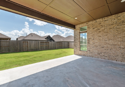 New construction Single-Family house 15408 Pinnacle Vistas Lane, Conroe, TX 77302 - photo 16 16
