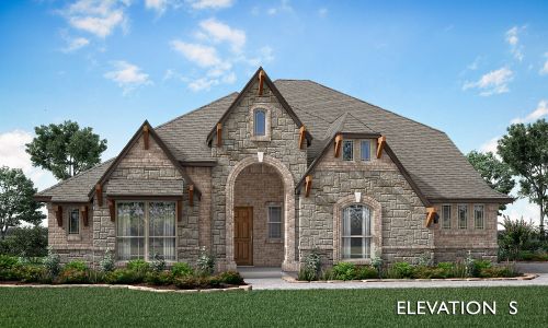 Elevation S. 3br New Home in Red Oak, TX