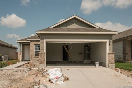 New construction Single-Family house 519 Indian Blossom, San Antonio, TX 78219 Primrose- photo 1 1