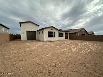 New construction Single-Family house 21890 East Alyssa Road, Queen Creek, AZ 85142 Wayfarer II Plan 5579- photo 8 8