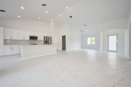 New construction Single-Family house 2851 Palm Avenue, Indian Lake Estates, FL 33855 - photo 10 10