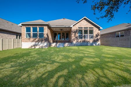 New construction Single-Family house 475 Orchard Way, New Braunfels, TX 78132 - photo 14 14