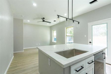 New construction Single-Family house 863 Dolly Wright Street, Houston, TX 77088 - photo 10 10