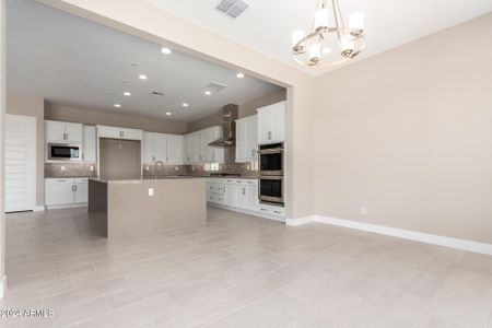 New construction Single-Family house 5743 N 208Th Lane, Buckeye, AZ 85396 Shire- photo 15 15