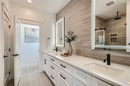 New construction Townhouse house 388 E Orchard Road, Centennial, CO 80121 - photo 5 5