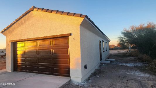New construction Single-Family house 3165 W Encanto Drive, Eloy, AZ 85131 - photo 17 17