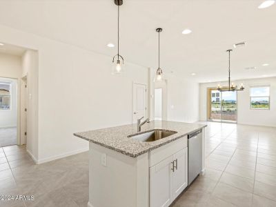 New construction Single-Family house 20650 N Candlelight Road, Maricopa, AZ 85138 Mercury- photo 18 18
