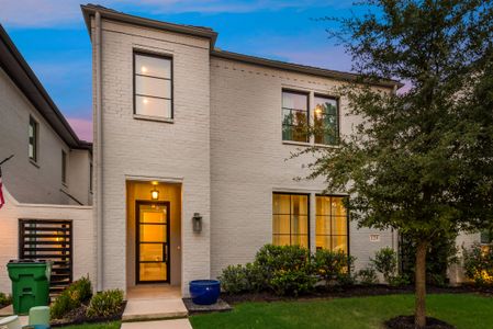 New construction Single-Family house 129 Magnolia Lane, Fort Worth, TX 76114 - photo 0