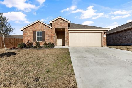 New construction Single-Family house 710 Peighton Drive, Cleburne, TX 76033 - photo 0 0