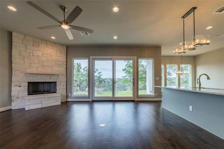 New construction Single-Family house 23601 Old Ferry Road, Unit 22, Spicewood, TX 78669 - photo 9 9