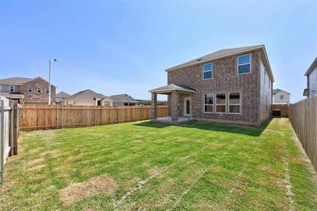 New construction Single-Family house 1900 Red Berry Pass, Georgetown, TX 78628 - photo 32 32