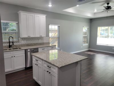 New construction Single-Family house 3930 Roberts Avenue, Dallas, TX 75215 - photo 4 4