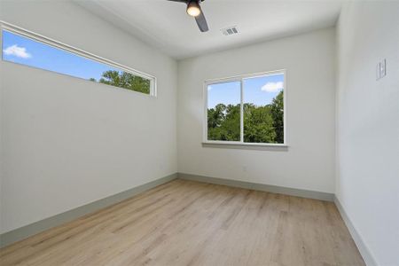 New construction Single-Family house 3602 Grant St, Unit 1, Austin, TX 78721 - photo 30 30