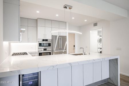 New construction Apartment house 7180 E Kierland Boulevard, Unit 301, Scottsdale, AZ 85254 - photo