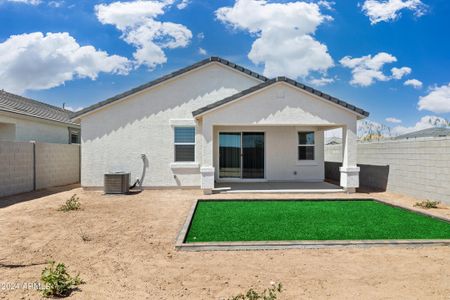 New construction Single-Family house 17713 W Eva Street, Waddell, AZ 85355 Dove- photo 18 18
