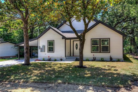 New construction Single-Family house 902 Lakewood Street, Greenville, TX 75401 - photo 0