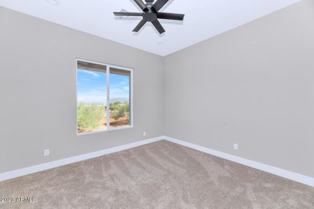 New construction Single-Family house 11 W Night Glow Drive, Phoenix, AZ 85085 - photo 27 27