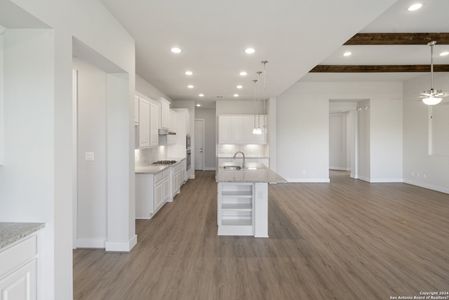 New construction Single-Family house 5019 Estates Oak Way, San Antonio, TX 78263 Braunig D- photo 6 6