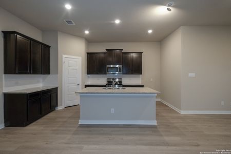 New construction Single-Family house 6826 Lime Rock Bluff, San Antonio, TX 78253 Boone - 40' Smart Series- photo 4 4