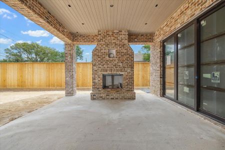 New construction Single-Family house 8834 Burkhart Road, Houston, TX 77055 - photo 23 23
