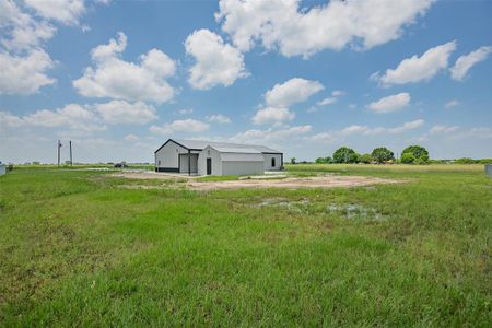 New construction Single-Family house 419 Brazier Road, Ennis, TX 75119 - photo 2 2