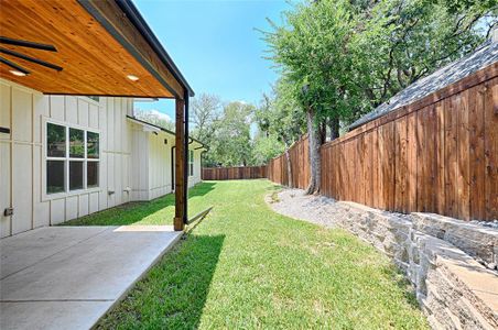 New construction Single-Family house 103 Brookdale Drive, Highland Village, TX 75077 - photo 33 33