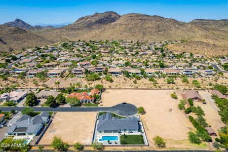 New construction Single-Family house 4605 W Honeysuckle Drive, Phoenix, AZ 85083 - photo 61 61