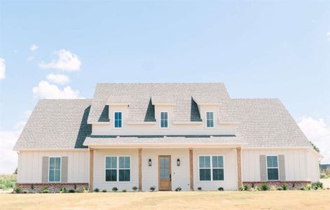 New construction Single-Family house 1054 Twin Creeks Drive, Weatherford, TX 76088 - photo 0