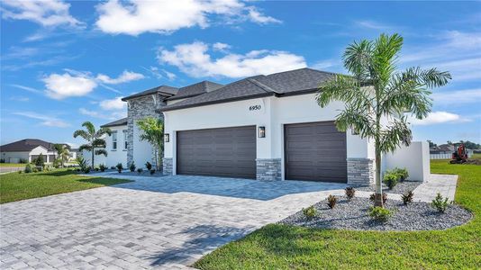 New construction Single-Family house 6950 Bentridge Drive, Lakeland, FL 33813 - photo