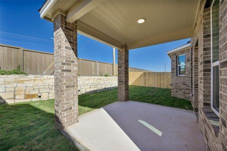 New construction Single-Family house 501 Logan James Ln, Pflugerville, TX 78660 - photo 29 29