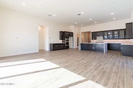 New construction Single-Family house 21361 W Meadowbrook Avenue, Buckeye, AZ 85396 - photo 8 8