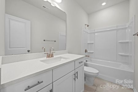New construction Townhouse house 715 Carr Place, Davidson, NC 28036 Vail II- photo 23 23