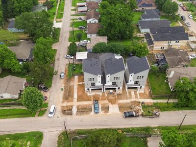New construction Single-Family house 4323 Idaho Street, Houston, TX 77021 - photo 30 30