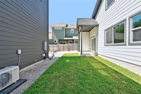 New construction Single-Family house 7011 Bethune Ave, Unit 1, Austin, TX 78752 - photo 26 26