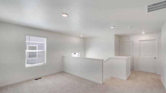 New construction Single-Family house 412 Bluebird Rd., Johnstown, CO 80534 HENNESSY- photo 16 16