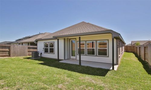 New construction Single-Family house 22234 Cortona Glen Drive, Hockley, TX 77447 Enclave Series - Fiji- photo 36 36