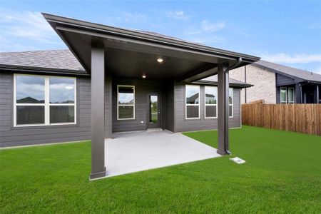 New construction Single-Family house 420 Burrow Drive, Waxahachie, TX 75167 Cottonwood U- photo 26 26