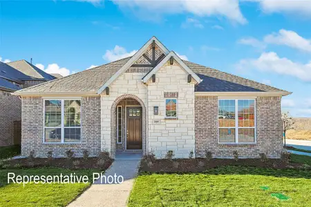 New construction Single-Family house 1813 Morning Mist Way, Mesquite, TX 75181 - photo 0