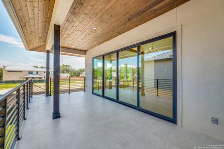 New construction Townhouse house 405 Oak Park Dr, Boerne, TX 78006 - photo 27 27