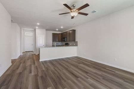 New construction Single-Family house 206 Boatright Boulevard, Jarrell, TX 76537 - photo 21 21