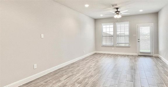 New construction Townhouse house 628 Sandiford Court, Mansfield, TX 76063 Palestine- photo 11 11
